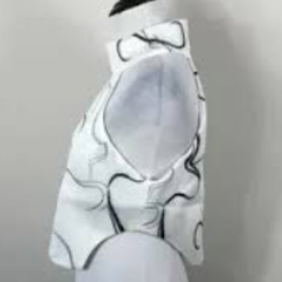 NEW - ELLIATT Tendancy Mesh Halter Top - Picture 2 of 4